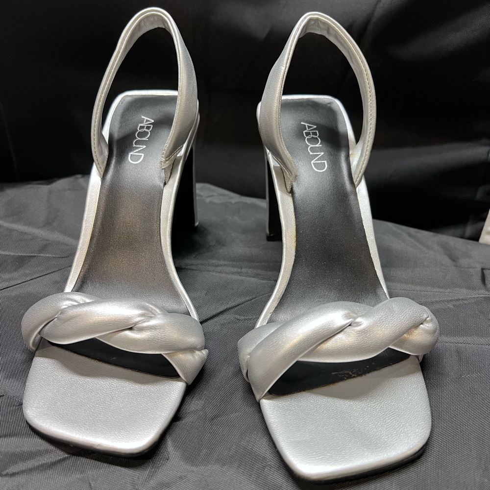 Abound Ryleigh Braided Strap
Sandal - Silver